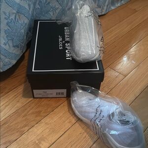 J/SLIDES Light Gray Knit Sneakers